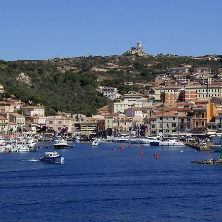 Casa Dei Fiori Blu Lägenhet La Maddalena  Exteriör bild